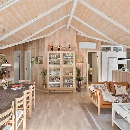 Ferienhaus M17013-vaeggerlose-trolliusvej-22 Bøtø By